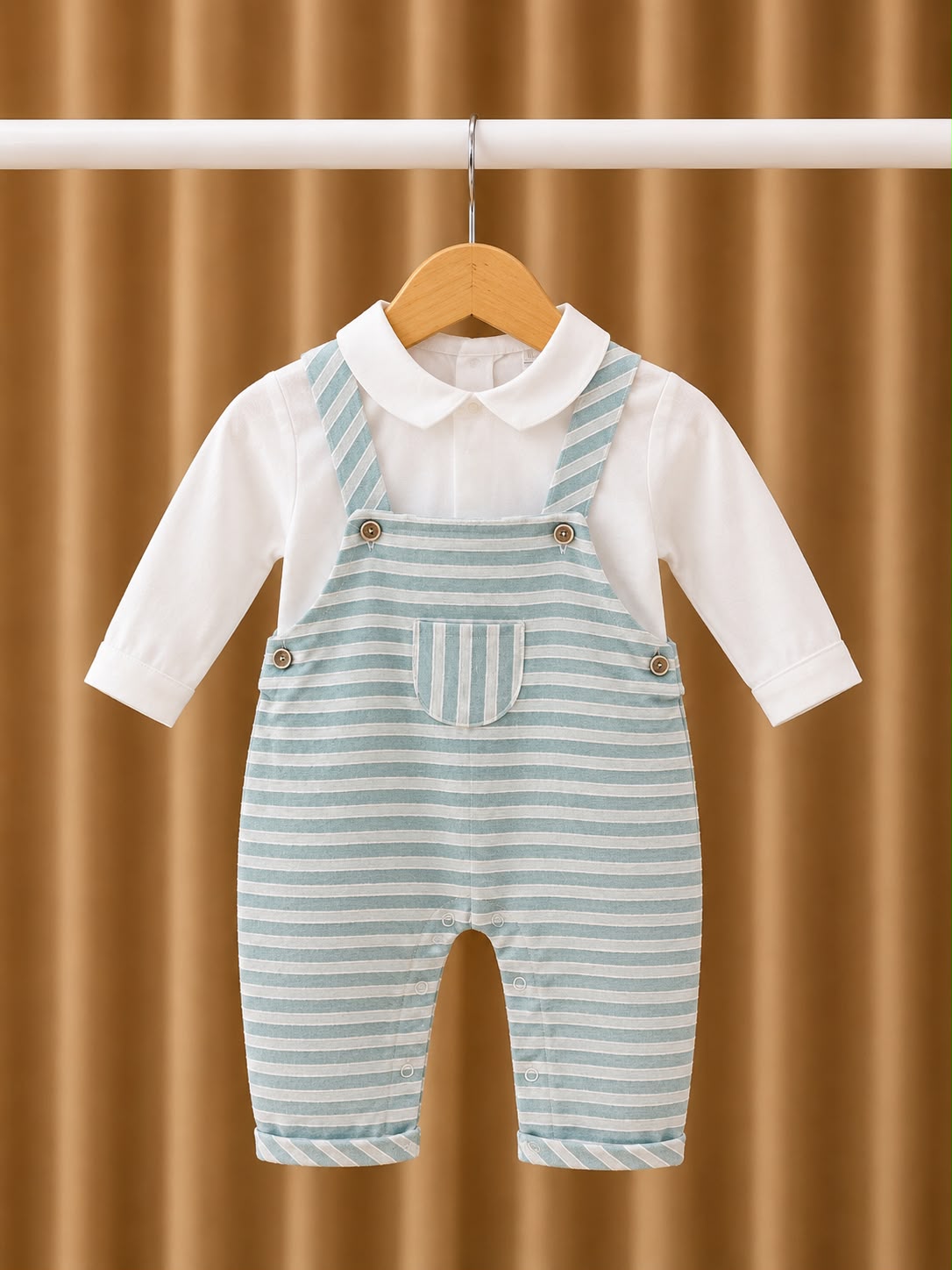 Conjunto camisa e jardineira Babi